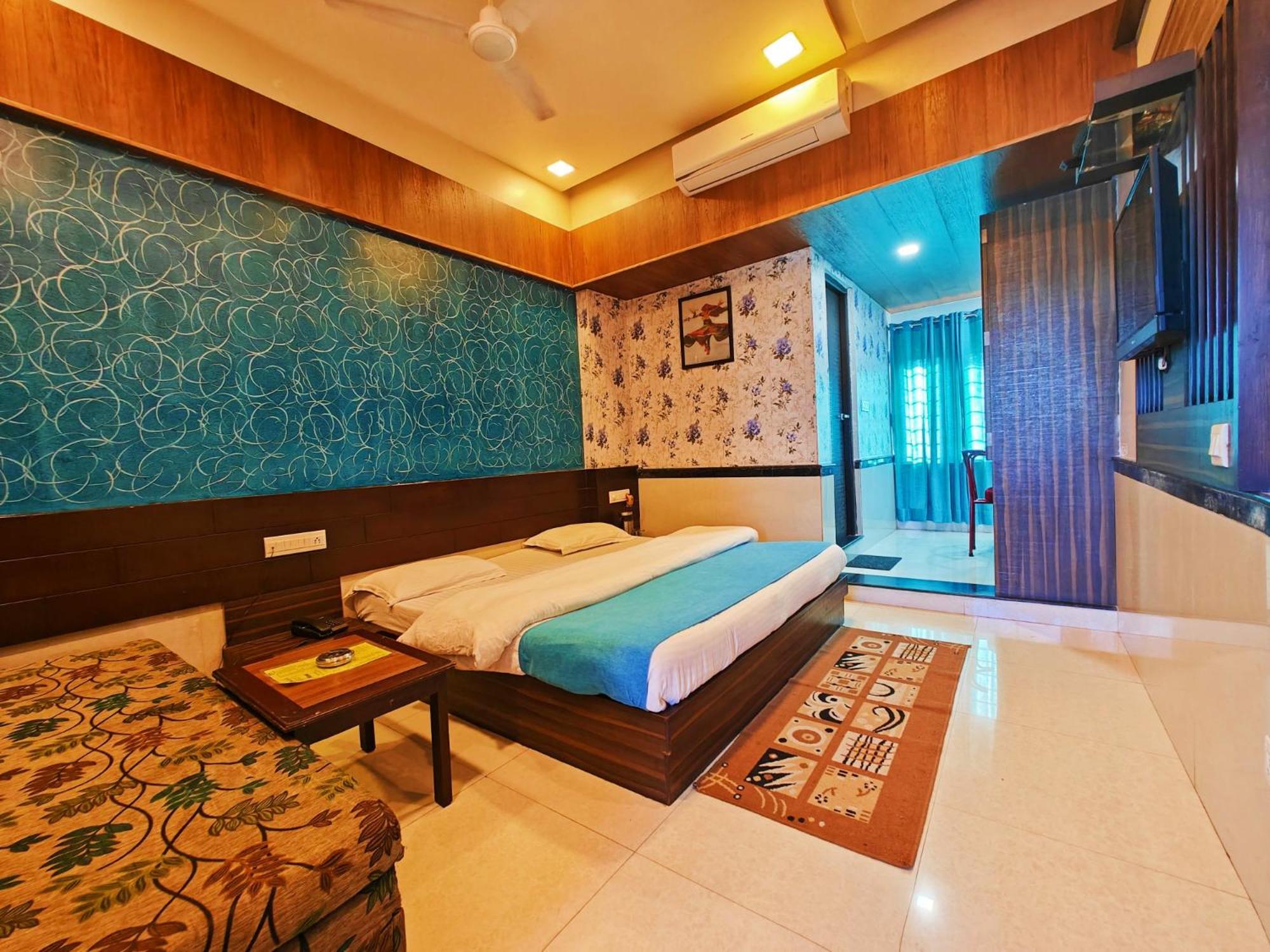 Hotel Saraswati Ābu Eksteriør billede
